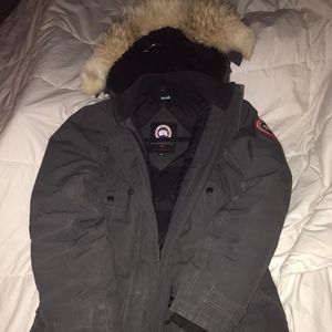COPY - Canada Goose mid leg winter coat